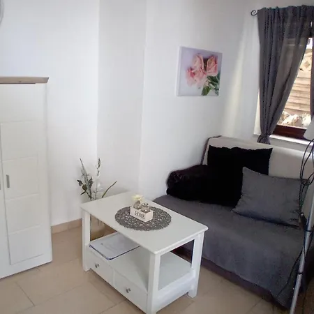 Vivi Apartment